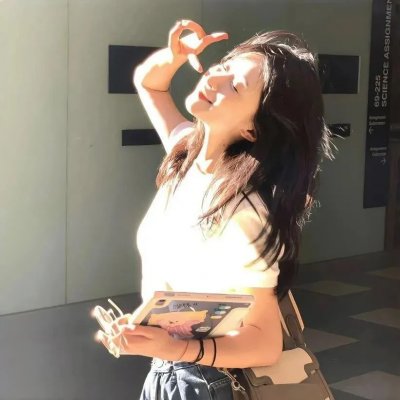 情在不言中海报
